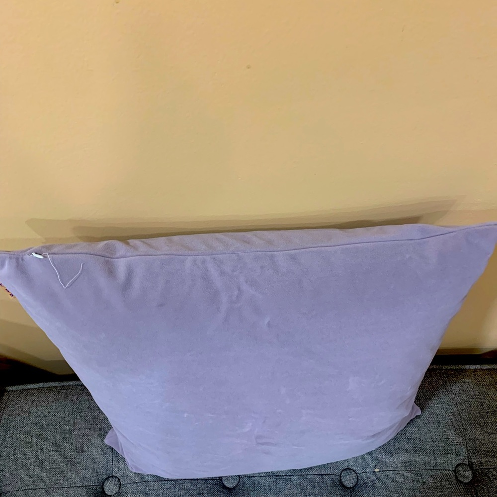 TAVIS PILLOW